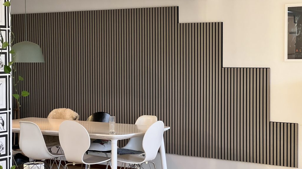 Image 3 of 4 in Akupanel | 240 gallery