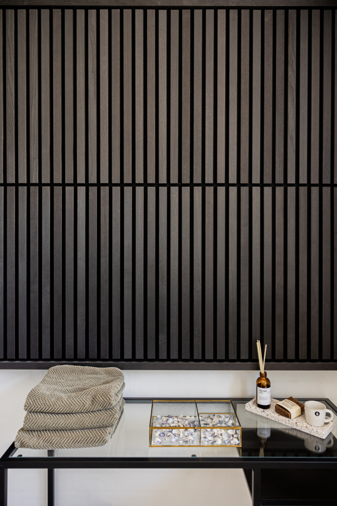 Image 3 of 6 in Akupanel | 60 gallery