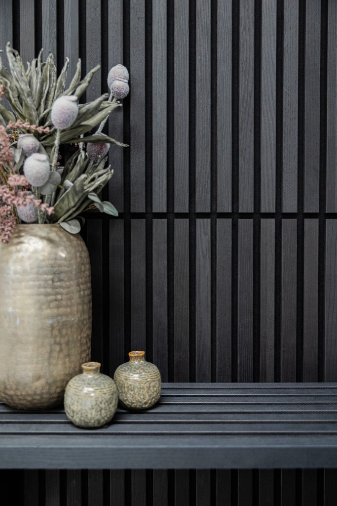 Image 3 of 7 in Akupanel | 240 gallery