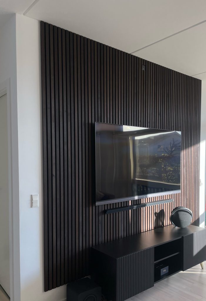 Image 6 of 7 in Akupanel | 300 gallery