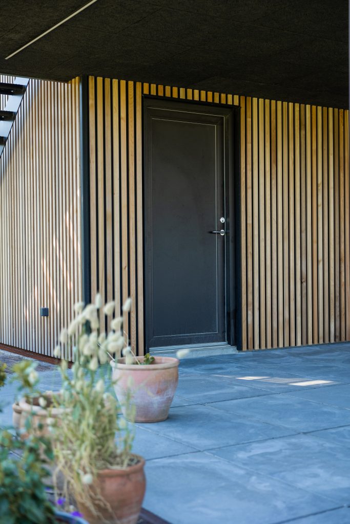 Image 6 of 10 in AluWood gallery