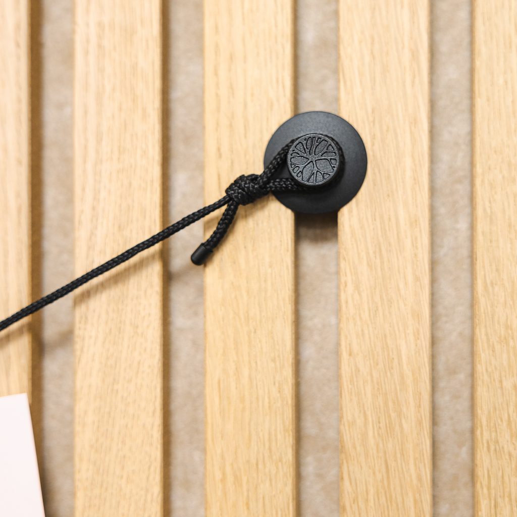 Image 4 of 7 in Gallery String (2 pieces) gallery