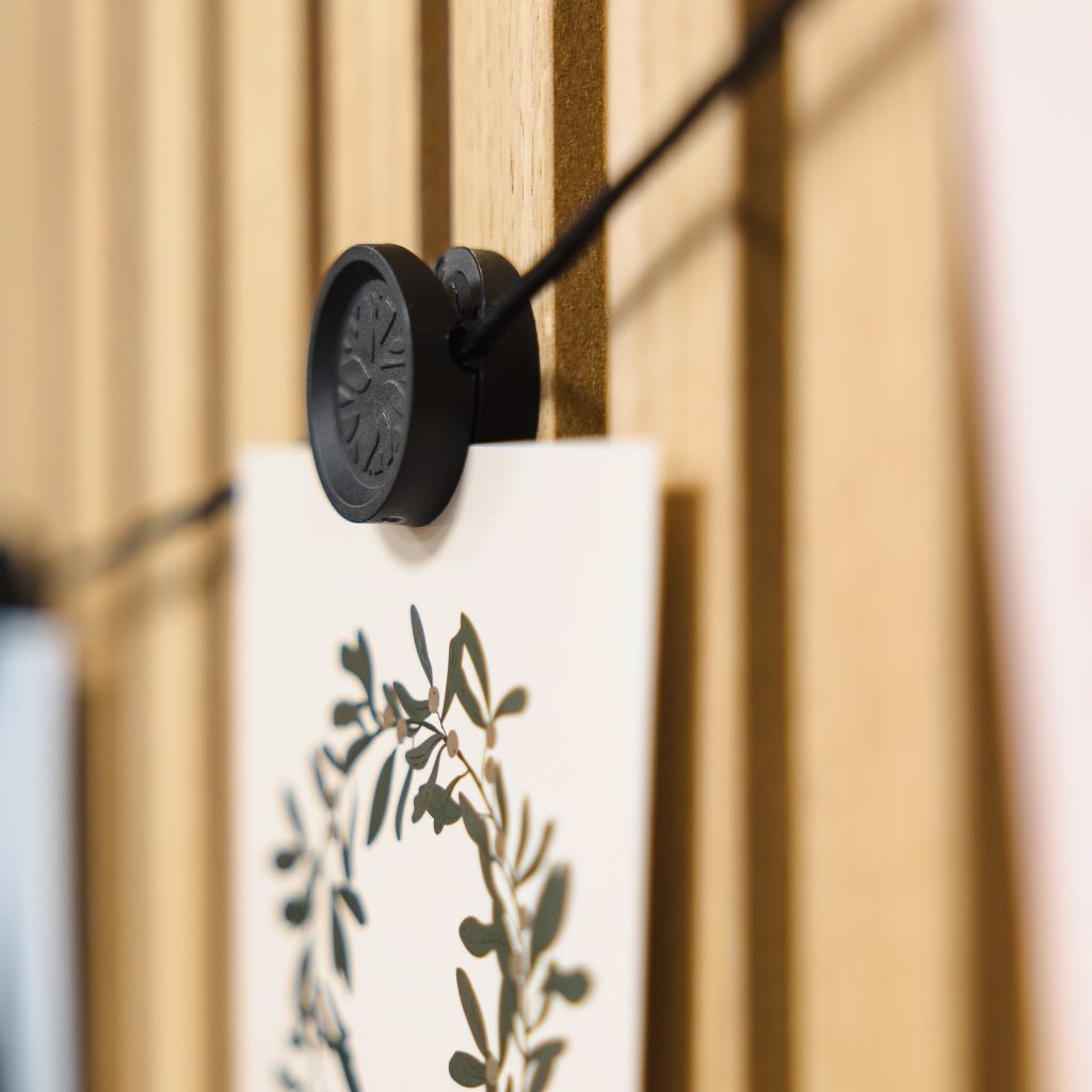 Image 3 of 7 in Gallery String (2 pieces) gallery