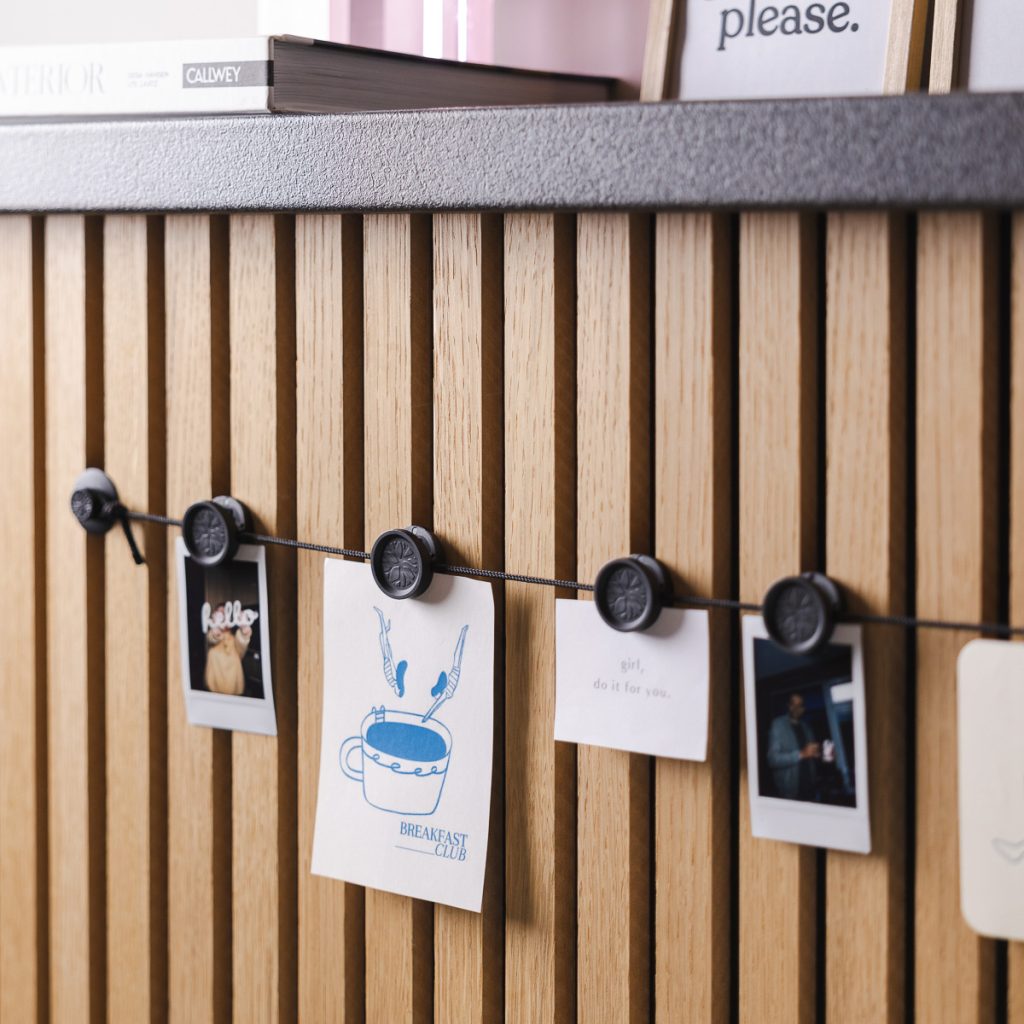 Image 1 of 7 in Gallery String (2 pieces) gallery